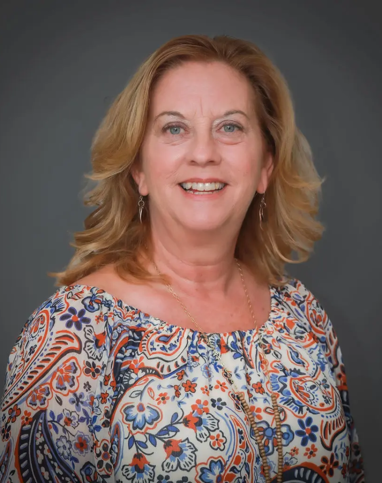 Miriam Peters, CFM